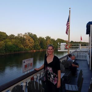 Meet your Posher, Deirdre